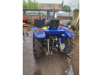 Минитрактор Xingtai XT-244 с погрузчиком (КУН)