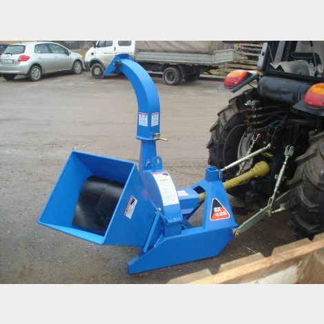 Навесной измельчитель веток BX42S