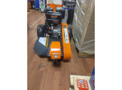 Измельчитель пней с автономным двигателем SGR1500